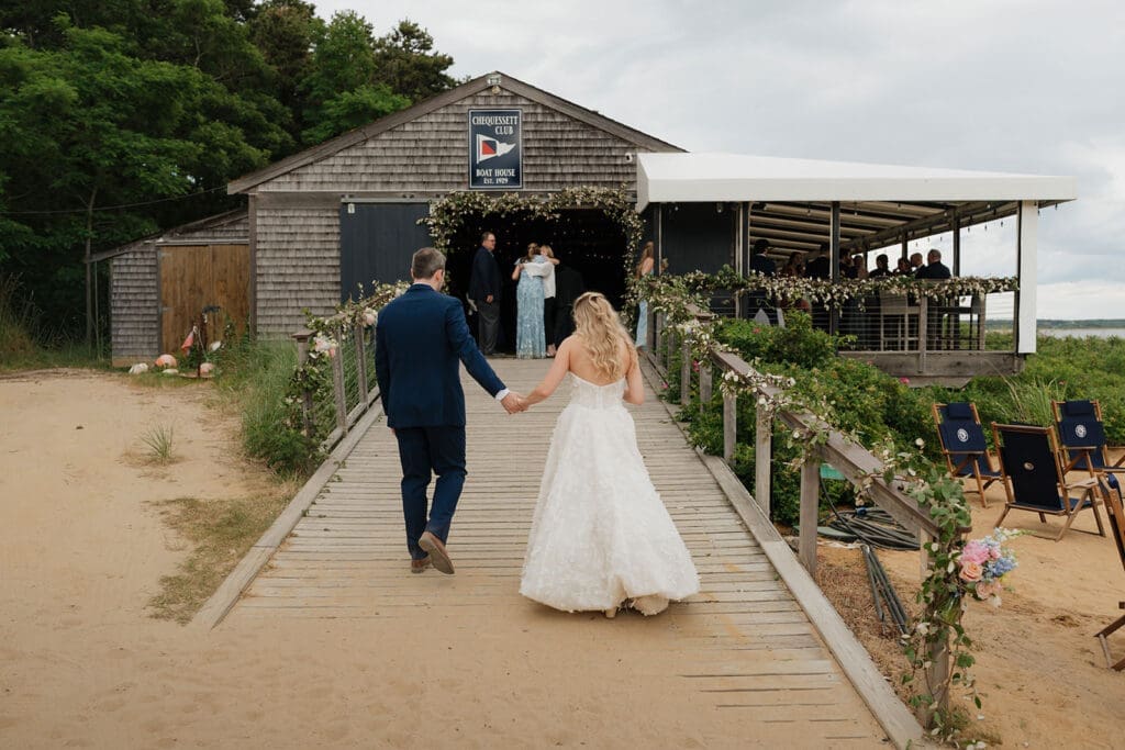 Chequessett Club Wedding Couple Walking to Cocktail Hour